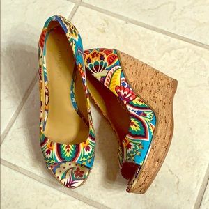 Nine West peep toe wedge 6